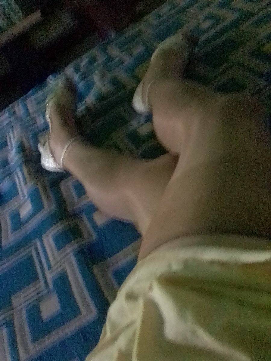 fernanda_ava1's tweet photo. Para recordar que hoy estuve en Sanborns perinorte y comí rico huarache con chamorro y unas piñitas https://t.co/f7DudYFUO0 lo que te perdiste Claudia García. https://t.co/7WFzddPuqL