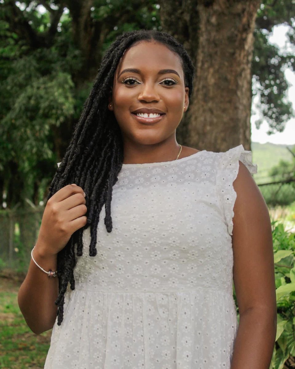 MarySeacoleHall's tweet photo. Greetings All,

My name is Salena Williams
I am the Mary Seacole Hall Jade Block Representative and a Seacolite.

For this
#MSH16DaysofActivism
I represent the
COLOUR 🏳️WHITE🏳️: Women Killed as a result of Intimate Partner Violence https://t.co/aLG9EO0Lfa