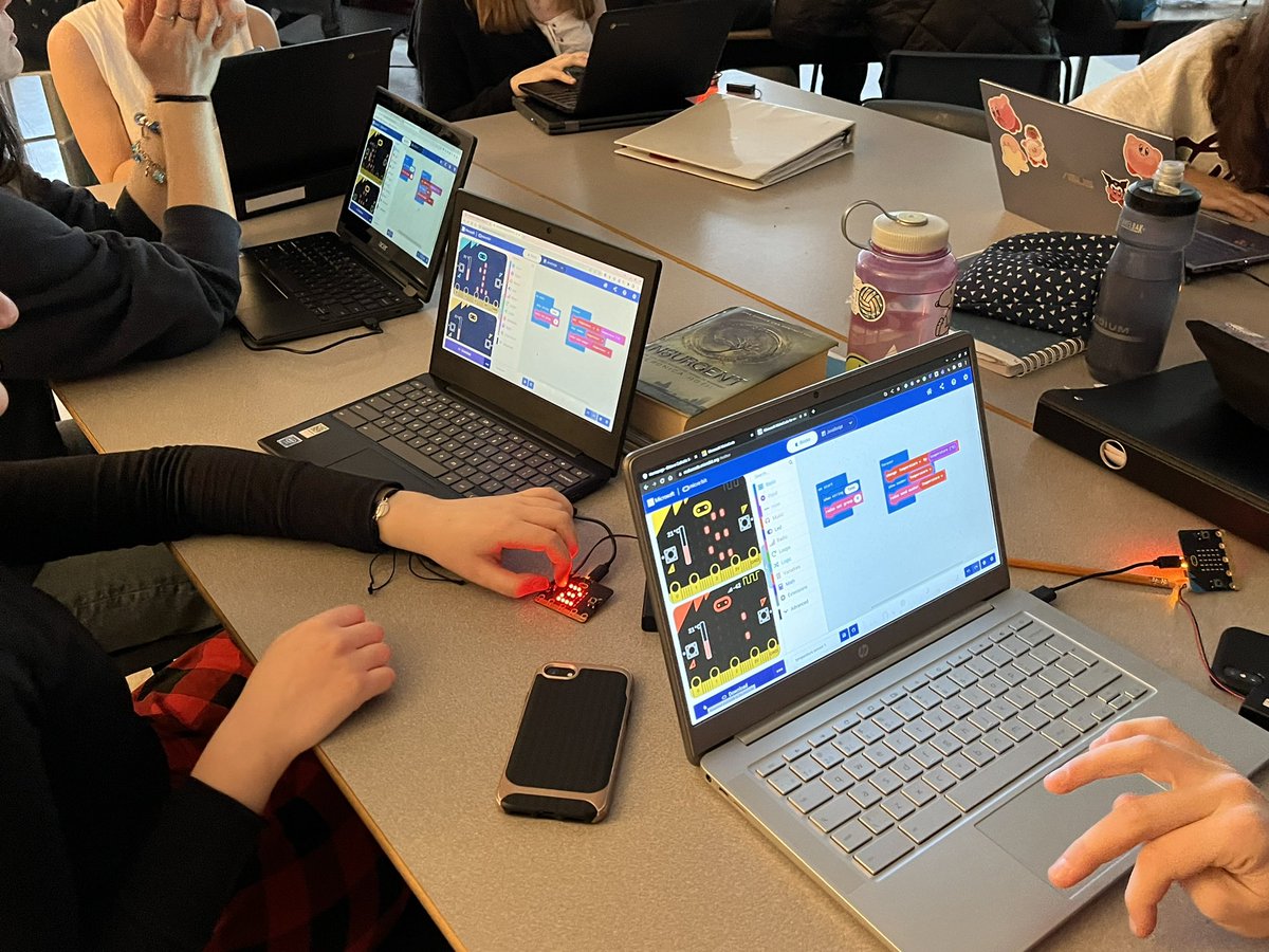 Programming temperature sensors, collecting/analyzing data and graph creation using Google Sheets with @MariluDeal Happy #CSEdWeek2022 ! #ocsbCodes #ocsbMath #MTH1W