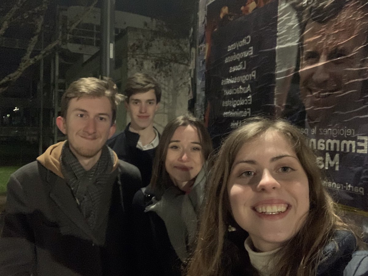 Les <a href="/JeunesMacron/">Les Jeunes avec Macron</a> 21 mobilisés pour la campagne d’adhésion <a href="/Renaissance/">Renaissance</a> !