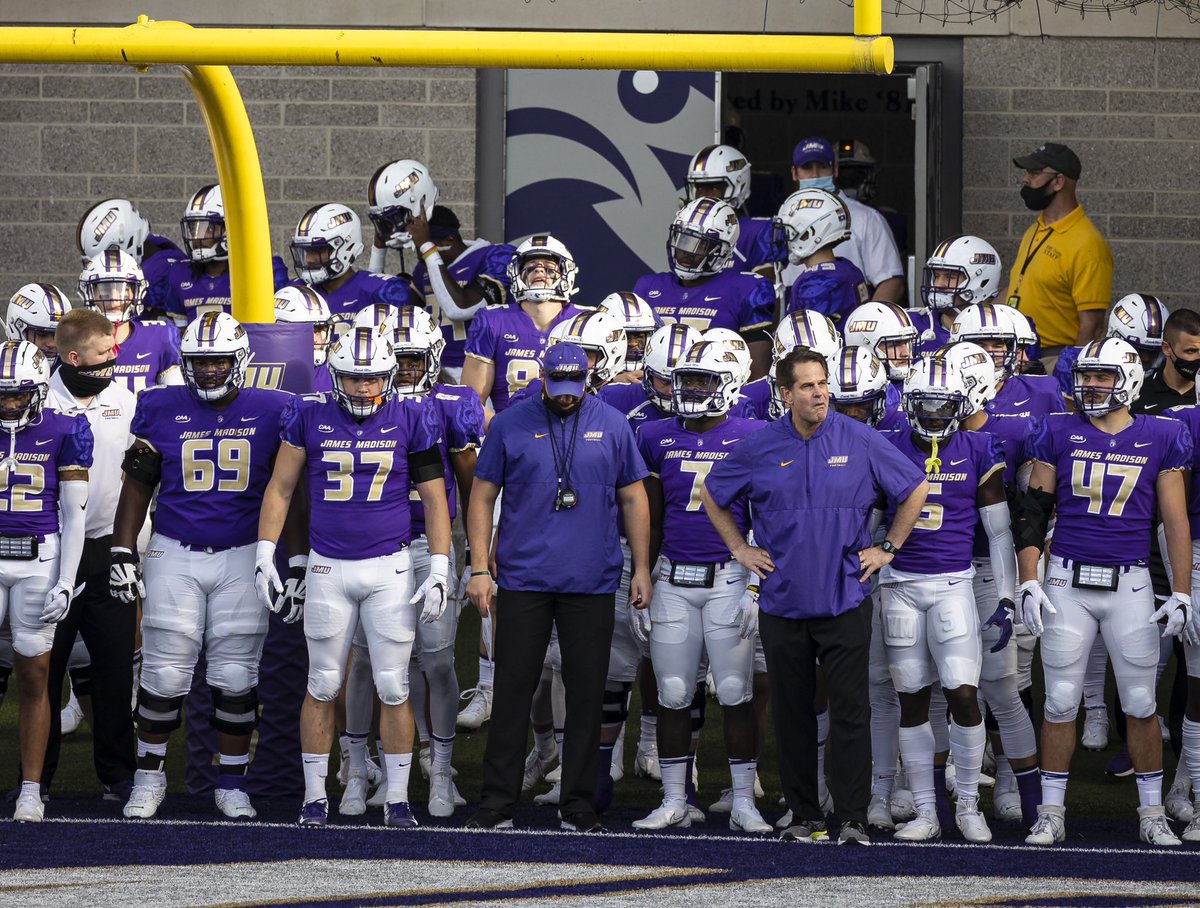 Extremely blessed to say i have received an offer from @JMUFootball 💜🖤! #AGTG @Coach_BHaines @247Sports @CKennedy247 @RivalsFriedman @adamgorney @coachjtmcgee @TF_Reagan @next_fb @On3Recruits #blessingsfromabove ✝️