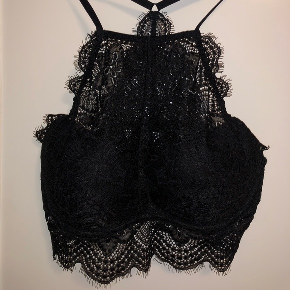 Love_XoSamuel's tweet photo. So good I had to share! Check out all the items I'm loving on @Poshmarkapp from @RaineBepler #poshmark #fashion #style #shopmycloset #michaelkors #juicycouture #pinkvictoriassecret: https://t.co/kRNqM16HT6 https://t.co/guFC6uFxX6