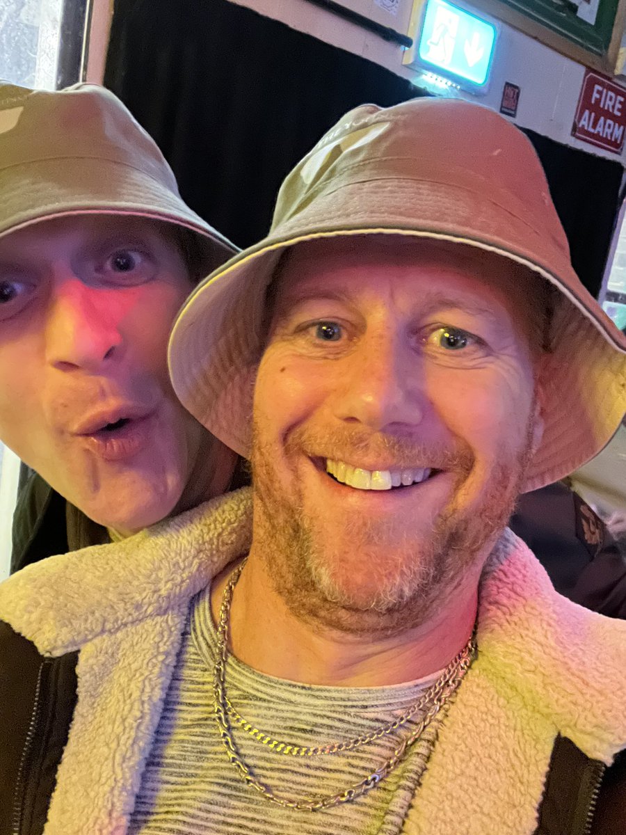 cutts_cutts's tweet photo. @paulwishman @PercaysoInform @EISGroupLtd @davidarkelly You nearly look as good as me and Pritch.. 🤣 https://t.co/GqtTgJF8z1