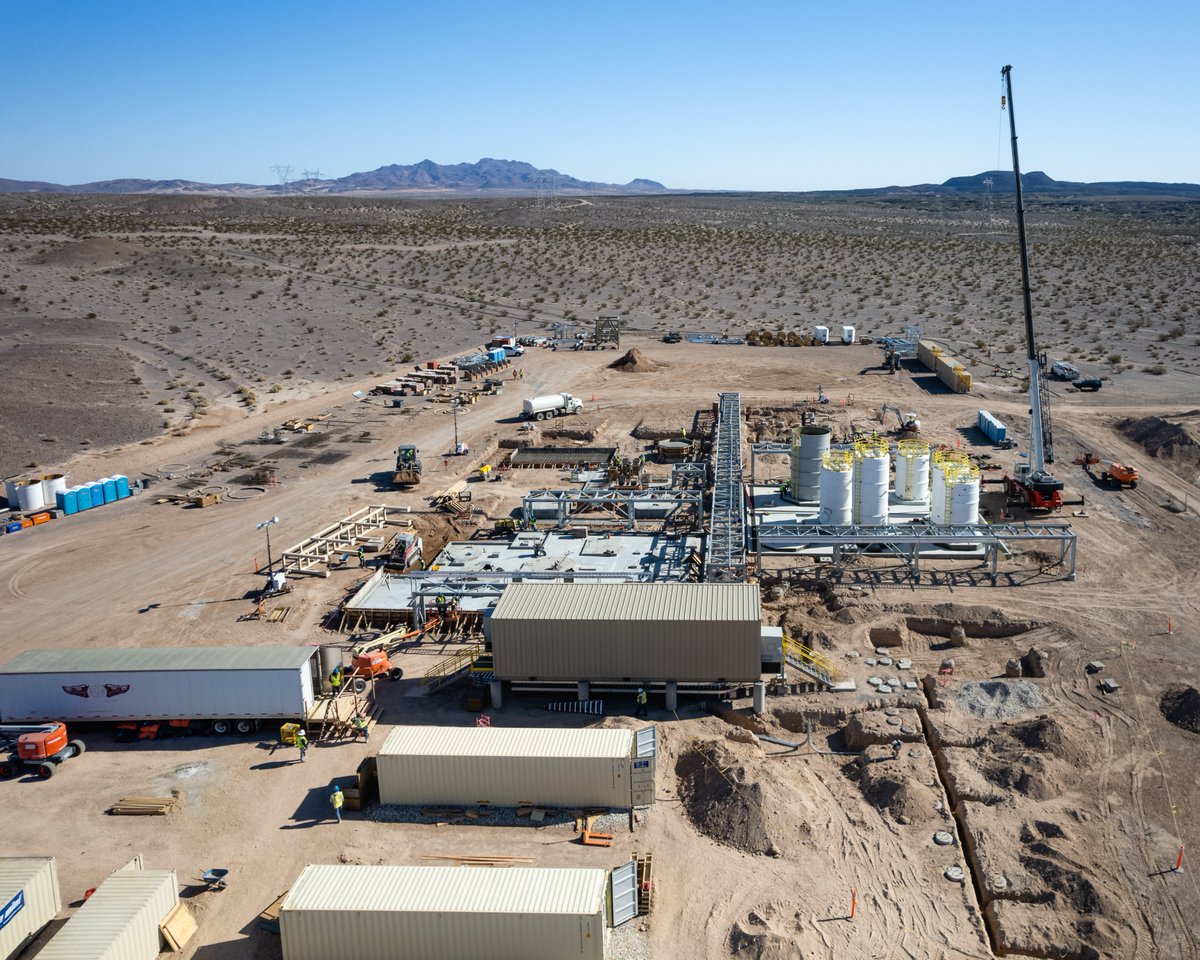 5EAMaterials's tweet photo. Construction at $FEAM Small-Scale Boron Facility continues in Southern California with pre-commissioning works now underway.
> Boric Acid and Lithium production on track for Q1/2 CY2023.
#boron #borates #lithium #scarcity #value #nasdaq #decarbonization #criticalminerals #invest https://t.co/d6PcjdtzqC