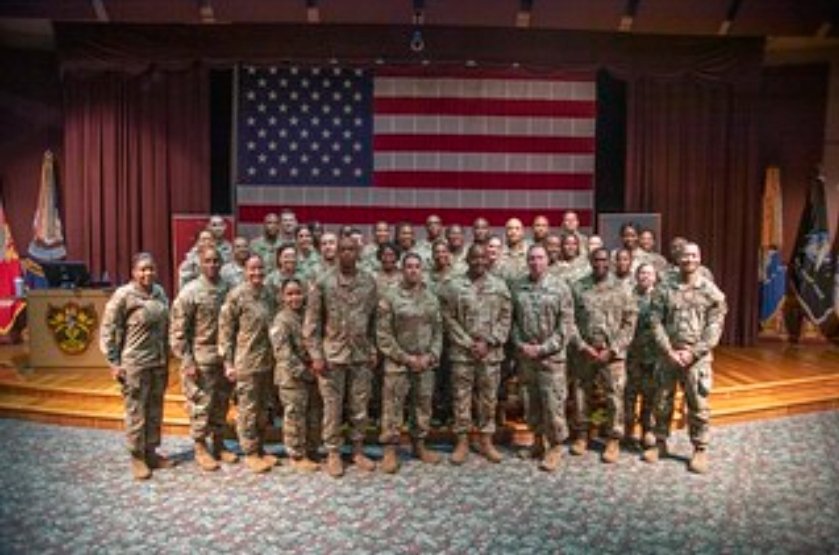 g1_army's tweet image. Extraordinary visit with the SGM-A students of Class 73!  The AG SEC was also  able to execute our strategic engagement with the 42A of Class 73!   #ThisIsMySquad #ShieldsUp    #DefendandServe #leaderdevelopment #payitforward