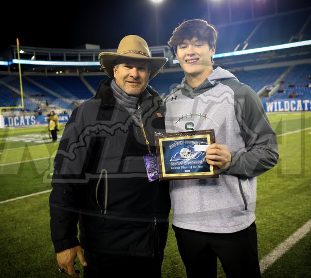 Wyatt Fowler (@wyattfowler18) on Twitter photo Thank you <a href="/KFCA_Coach/">KFCA (Kentucky Football Coaches Association)</a> for the Award! Kentucky 5a District 4 Player of the Year! <a href="/CoachJamieReed/">Jamie Reed</a> Thank you <a href="/KFCA_Coach/">KFCA (Kentucky Football Coaches Association)</a> for the Award! Kentucky 5a District 4 Player of the Year! <a href="/CoachJamieReed/">Jamie Reed</a>