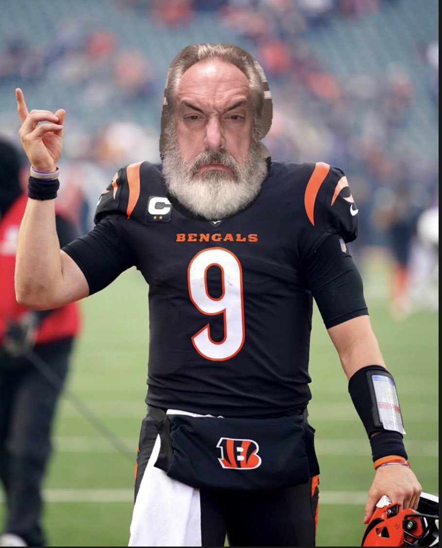 robgeorge109237's tweet photo. @Bengals @paycor I have officially became a member of the Bengals. #WhoDey! https://t.co/ZriWSPa6TC