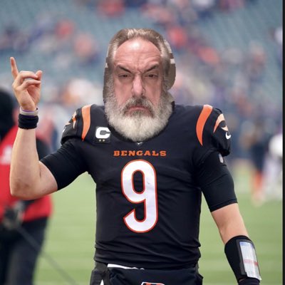 robgeorge109237's tweet photo. #NewProfilePic https://t.co/K8pAHlDtE4