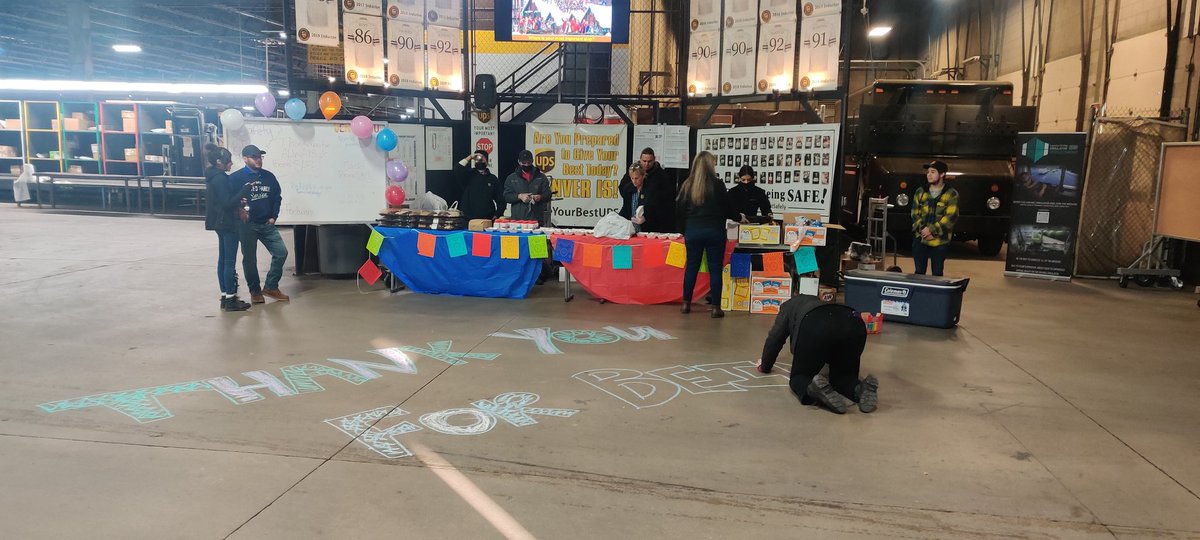 This is what 4,000 Chick-fil-A nuggets looks like being transported in... Day and Twilight sorts we appreciate you being safe and taking safety seriously!  More fun and photos to come. Night sort we got you later tonight!