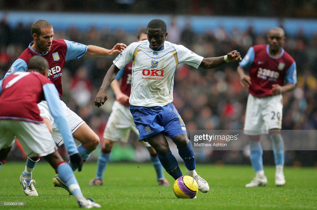 OTD_PL's tweet photo. #OnThisDay in 2007: @AVFCOfficial 1-3 @Pompey.
Sulley Muntari scored two screamers as Portsmouth comfortably defeated Aston Villa at Villa Park. #Pompey 🔵 🇬🇭 https://t.co/UaImgSUuYj