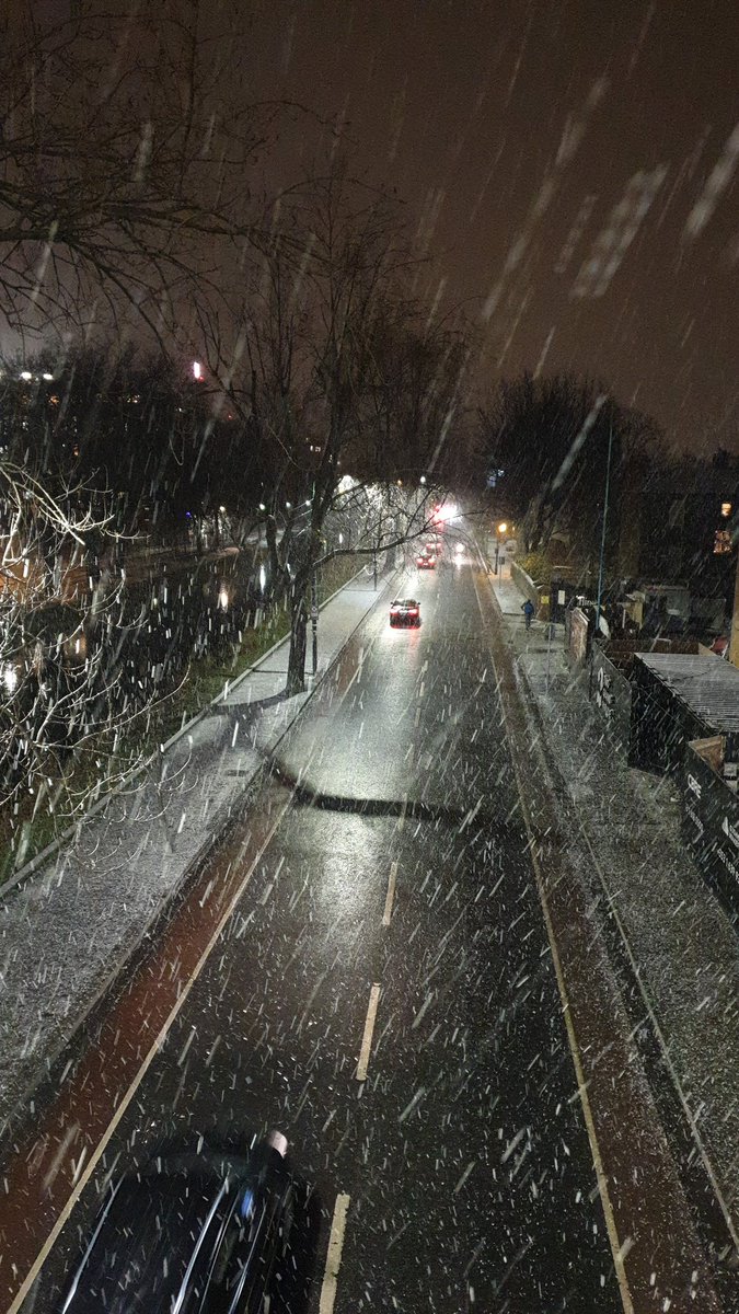 Leaving the christmas party to the first fall of #sneachta Dublin