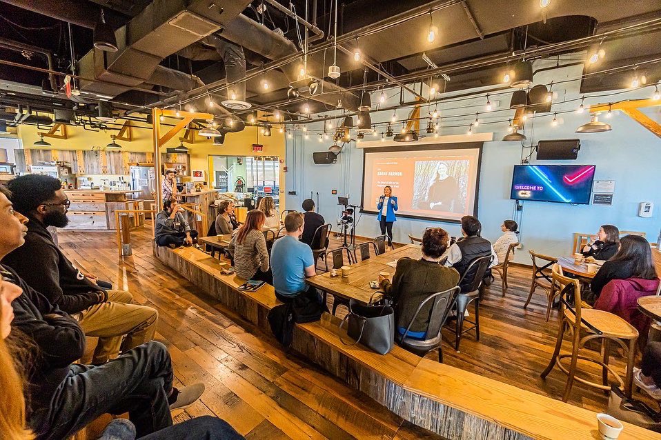 Boston_CM's tweet image. We’re settling into our beautiful (venue) home @cicnow and we love connecting with new and familiar faces in-person again. Mark your calendars…our next event is Friday 12/16 and we’d love to see you there!👋 #CMTruth #CreativeMornings #CMBOS