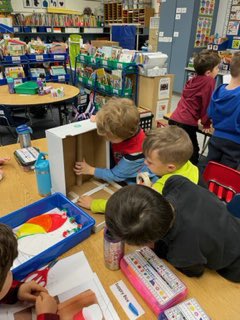 Kathy_Riesing's tweet image. Our morning Kinder Crew can’t wait to share their cardboard challenge projects tomorrow!! @DrydenSchool #CardboardChallenge 📦