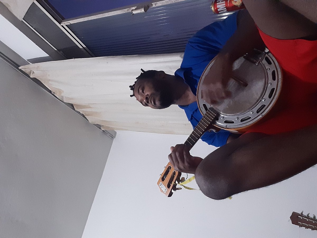 alti20c4's tweet image. #pagodes