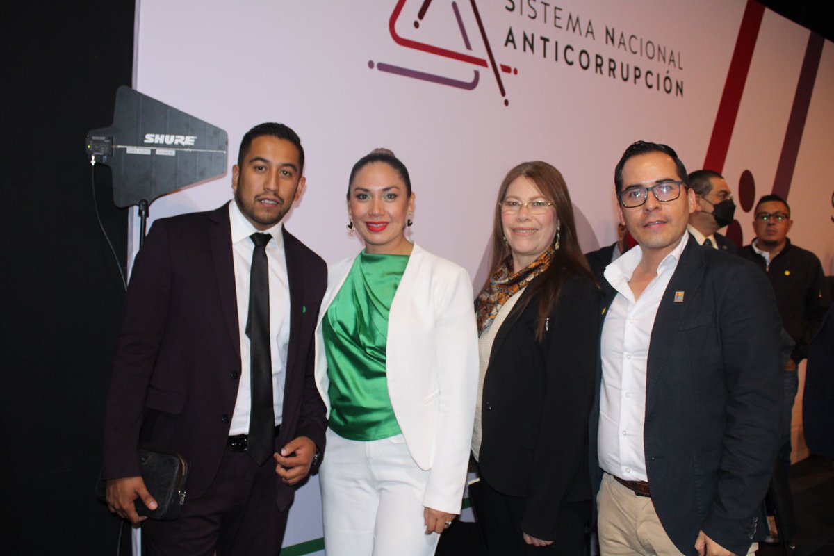 SESEAMichoacan's tweet photo. #NotiSEA 

Con la instalación de la Asamblea General del Sistema Nacional Anticorrupción empieza la consolidación del #SNA.

Representa la oportunidad de coordinar esfuerzos en todos los niveles de gobierno,  para fortalecer al Sistema en su conjunto. 
@pacoalvarezc https://t.co/xJ7KoIiQr6