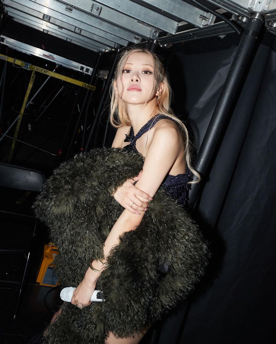 [IG] roses_are_rosie

"Te amo Barcelona 🤍 que bonita ciudad con gente bonita. Los extrañé mucho a todos. Gracias por otro recuerdo increíble mwahhh"

<a href="/BLACKPINK/">BLACKPINKOFFICIAL</a> #BLACKPINK #ROSÉ