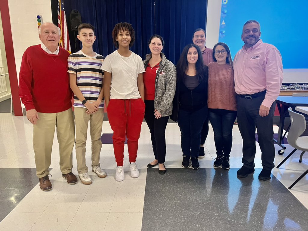 jimgildeaderby's tweet photo. Loved hearing directly from students on school safety and discipline at tonight’s Student Health and Safety meeting. Luke and Amara from @DerbyMiddle_CT did a great job presenting and answering our questions. https://t.co/JYwuZJsXG0