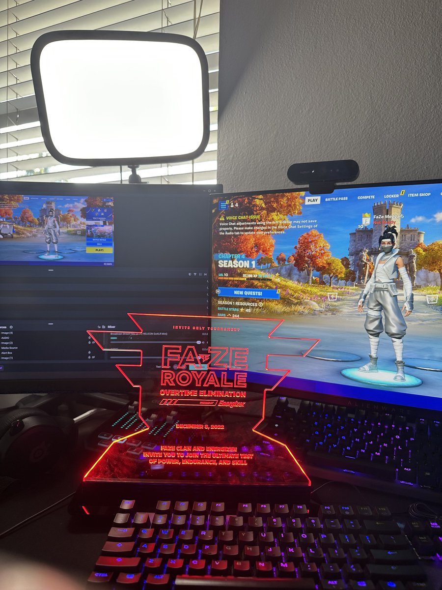 FaZe Megga On Twitter Live For The FaZe Royale Tourney 