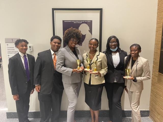 HPSD's tweet photo. HHS Forensics claimed Singing River Invitational Championships at Pascagoula High as Logan Green,  Gabby Cox &amp; Sydney Smith all placed in their respective categories. 

Congrats to Bryson Thompson and Quinton Ward for attending their first speech &amp; debate tournament. https://t.co/rd3qZNrGHj