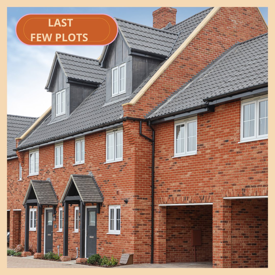 ChiltonPlace's tweet photo. OVER 90% SOLD - FINAL PLOTS REMAINING
If you are looking to break the chain and move into a new home contact us about our last few remaining 3 &amp; 4 bedroom homes on this prestigious  development in Sudbury
Talk to our team 📞 0845 430 0034
https://t.co/pRca4TvDjK
#ChiltonPlace https://t.co/mgb0z1jzHl