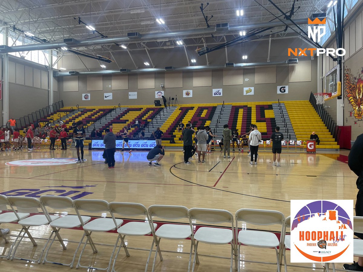 EthanPiechota's tweet photo. In Scottsdale this weekend for @HoophallClassic West. Today’s slate of games features:

4 PM: Chaparral (AZ) vs. Rancho Christian (CA)

5:30 PM: Brophy (AZ) vs. Notre Dame (CA)

7 PM: Cardinal Hayes (NY) vs. Duncanville (TX)

9 PM: St. Mary’s (AZ) vs. Gray Collegiate (SC) https://t.co/ejGlQH4brB