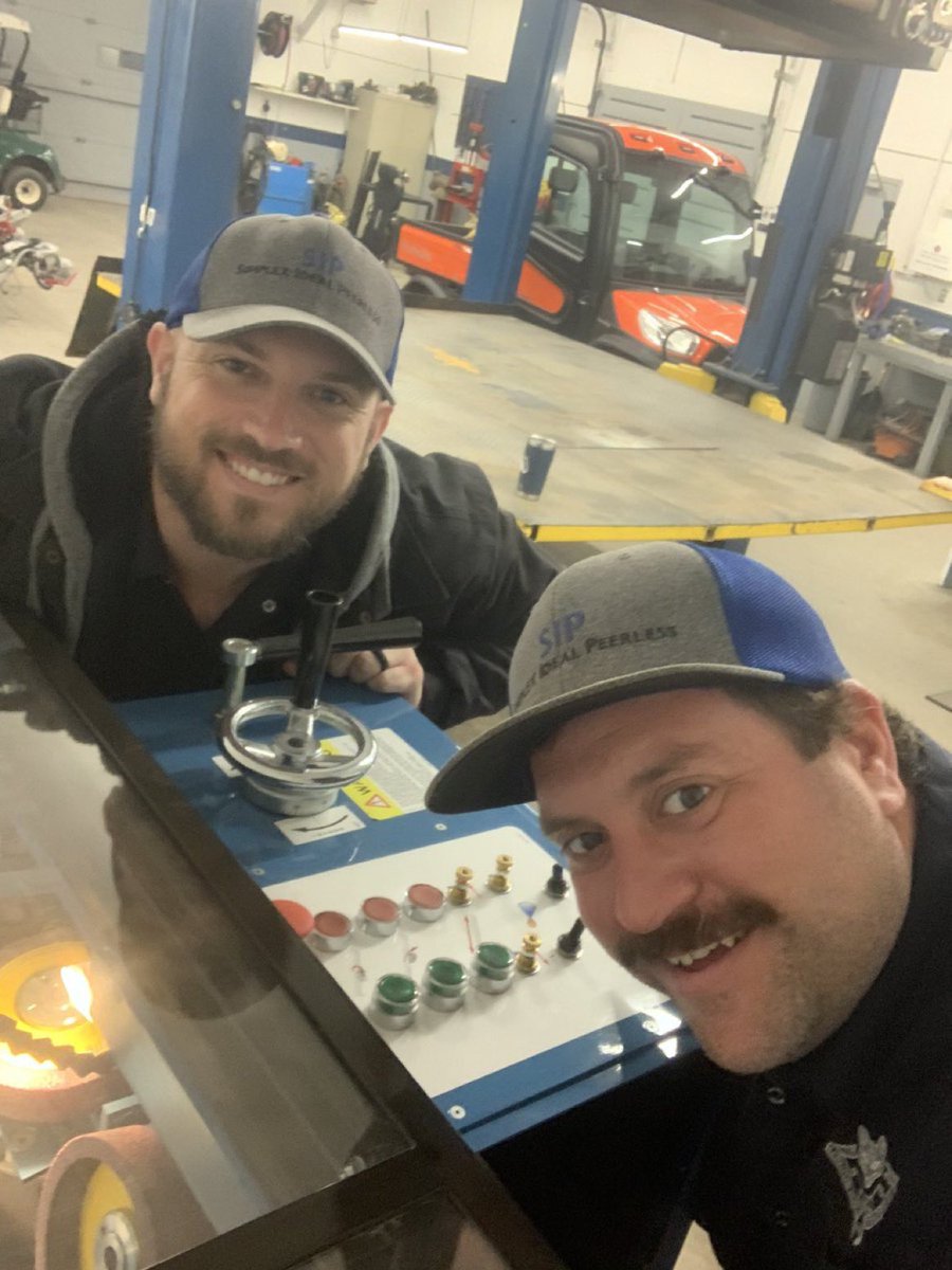 Mike Rollins tweet media