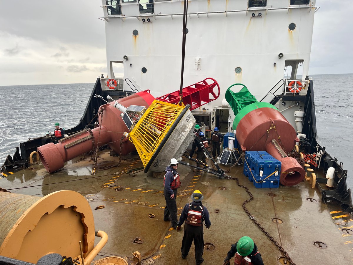 NWS_DataBuoyCenter on Twitter "NDBC technicians onboard the USCG