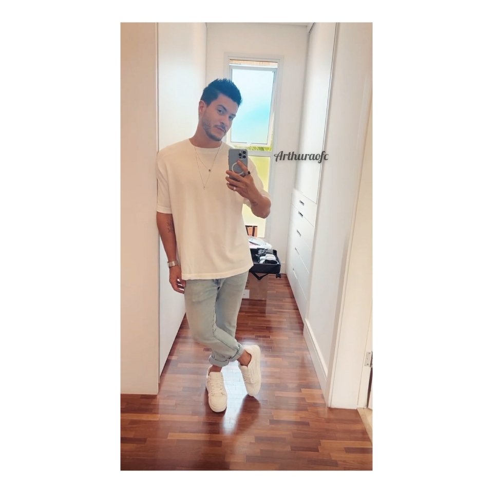 Arthuraofc1's tweet photo. #staly arthur Aguiar lindo & maravilhoso como sempre ❤ https://t.co/4c5pPa4Qfm
