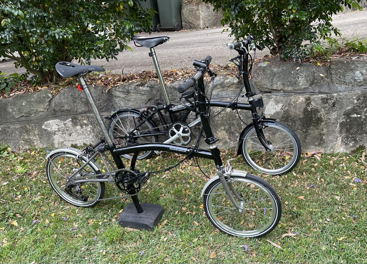 macbike's tweet photo. “A contrast in blacks” post in my @BromptonBicycle blog - https://t.co/MTBcAvIl1p https://t.co/NlCnSoSAl4