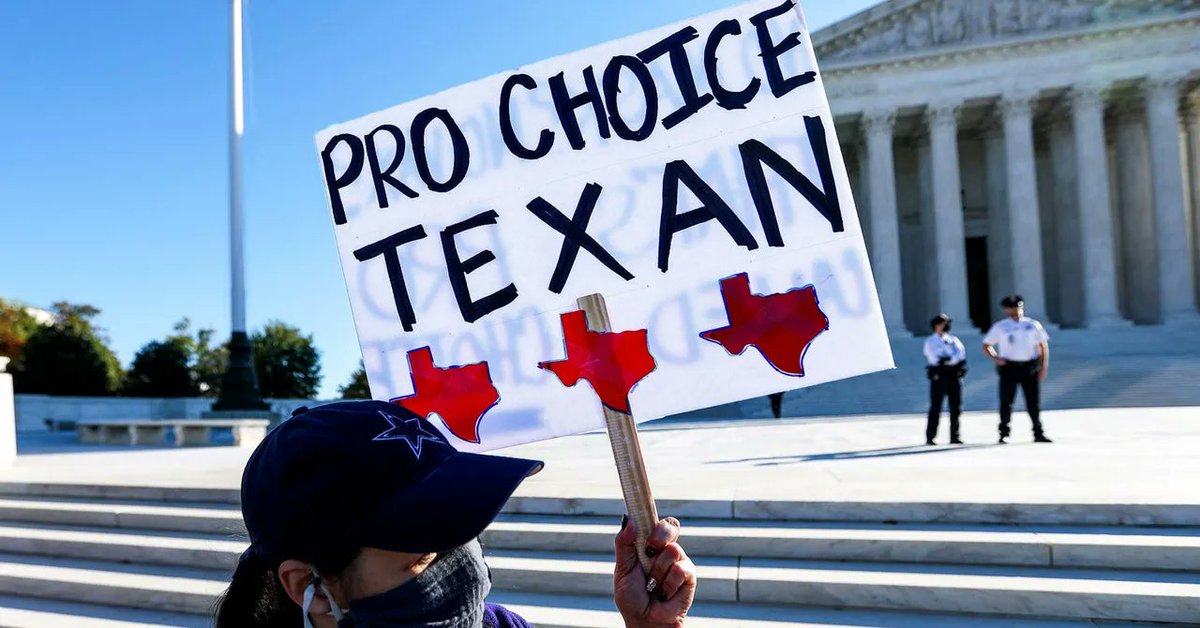 In "listening sessions," Texas managers for Apple said employees fearful of the state’s abortion restrictions couldn't work from home or transfer to another office. What do you think? buff.ly/3H4vEIS #prochoice #womenintech <a href="/apple/">Apple</a> <a href="/WIRED/">WIRED</a>
