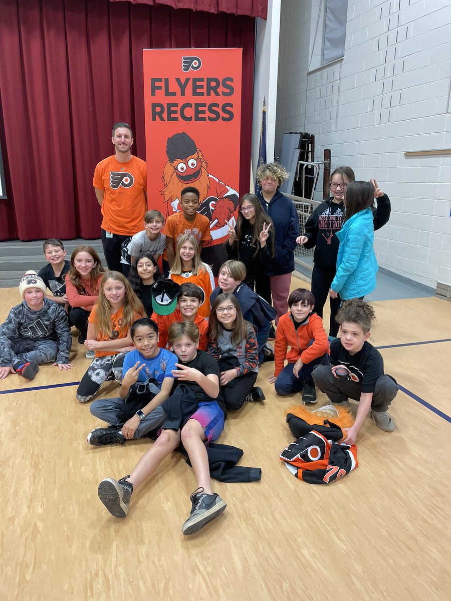 Mr. Labik tweet media