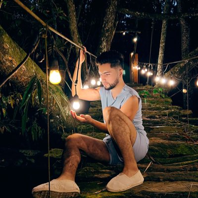 BryanVargasG's tweet photo. #NuevaFotoDePerfil https://t.co/mnnNvcw8RD