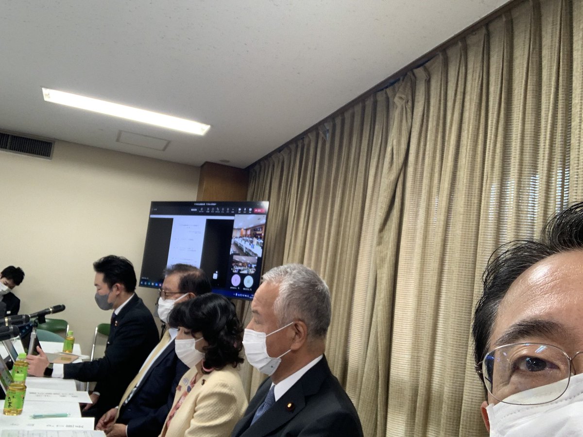 ryosei_akazawa's tweet image. 今朝、#デジタル社会推進本部（平井卓也本部長、赤沢は本部長代理）#デジタル人材育成PT（片山さつき座長）。

テーマは、#デジタル人材育成 を巡る現状について各省からヒアリングした後、#デジタル人材の再定義 について慶應義塾大学の村井純教授のご講演。