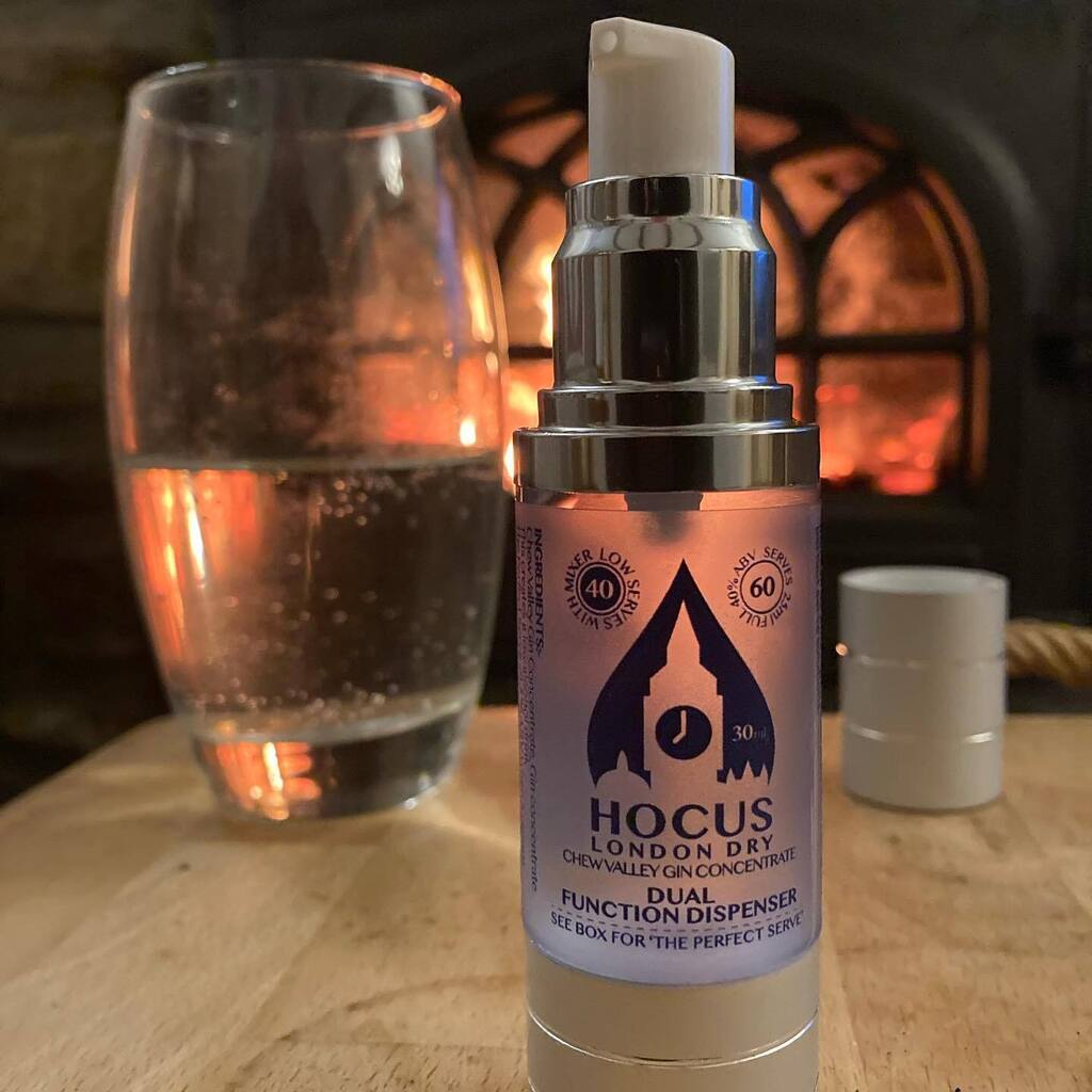 HocusDrinks's tweet image. Enjoying low alcohol @cvdistillery low alcohol Gin on a school night 🙌 🙌 #lowcalorie #lowalcohol #gin #healtylife #nonalcoholicdrink