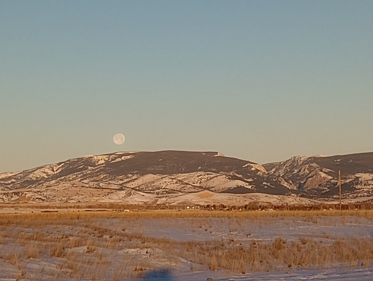 This crisp morning a bright moon setting over Lost Creek State Park. #snow #FullMoon #SouthwestMontana