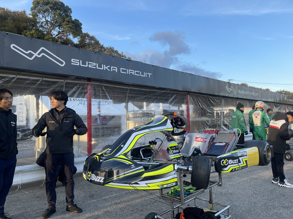 Buzz & Co Group tweet media