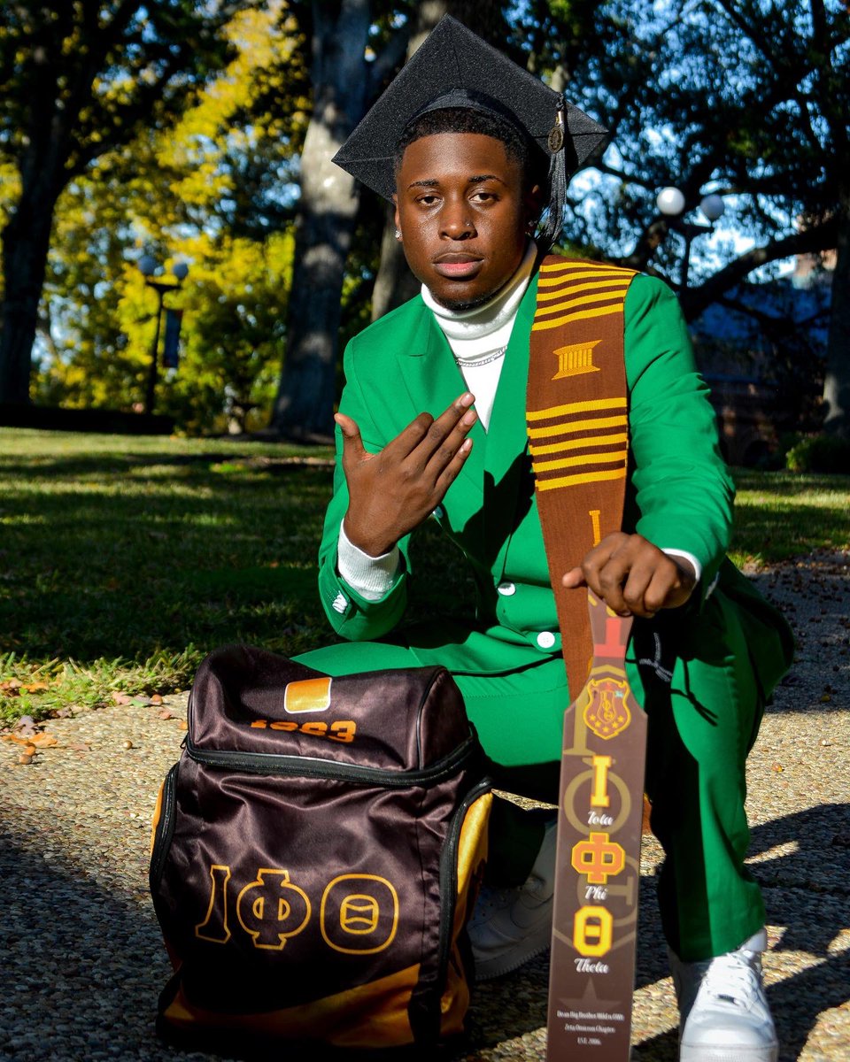 Congratulations to our chapter Polaris, LaKendrick Bryant, 2ZOSPR21, on graduating with his B.S. in Public health.  

#ThetaManThursday #SHSU #SHSUIotas #CertifiedGold