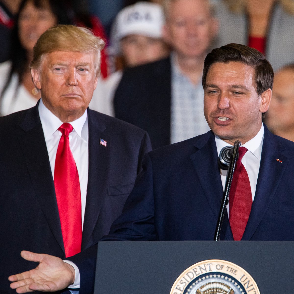 POLL: Florida Gov. Ron DeSantis leads former President Donald Trump in GOP battle to secure 2024 nomination. bit.ly/3PdSWOH