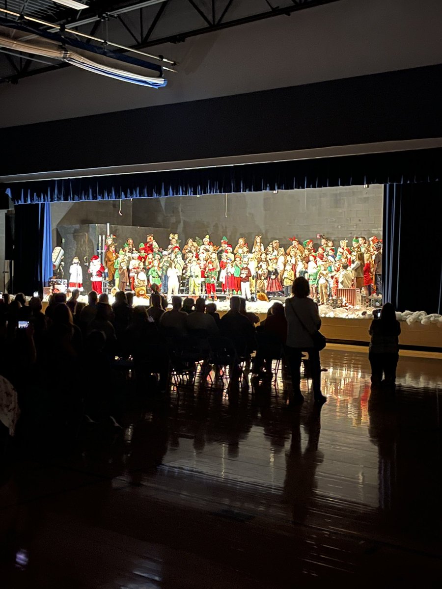 Lone Jack Elementary tweet media