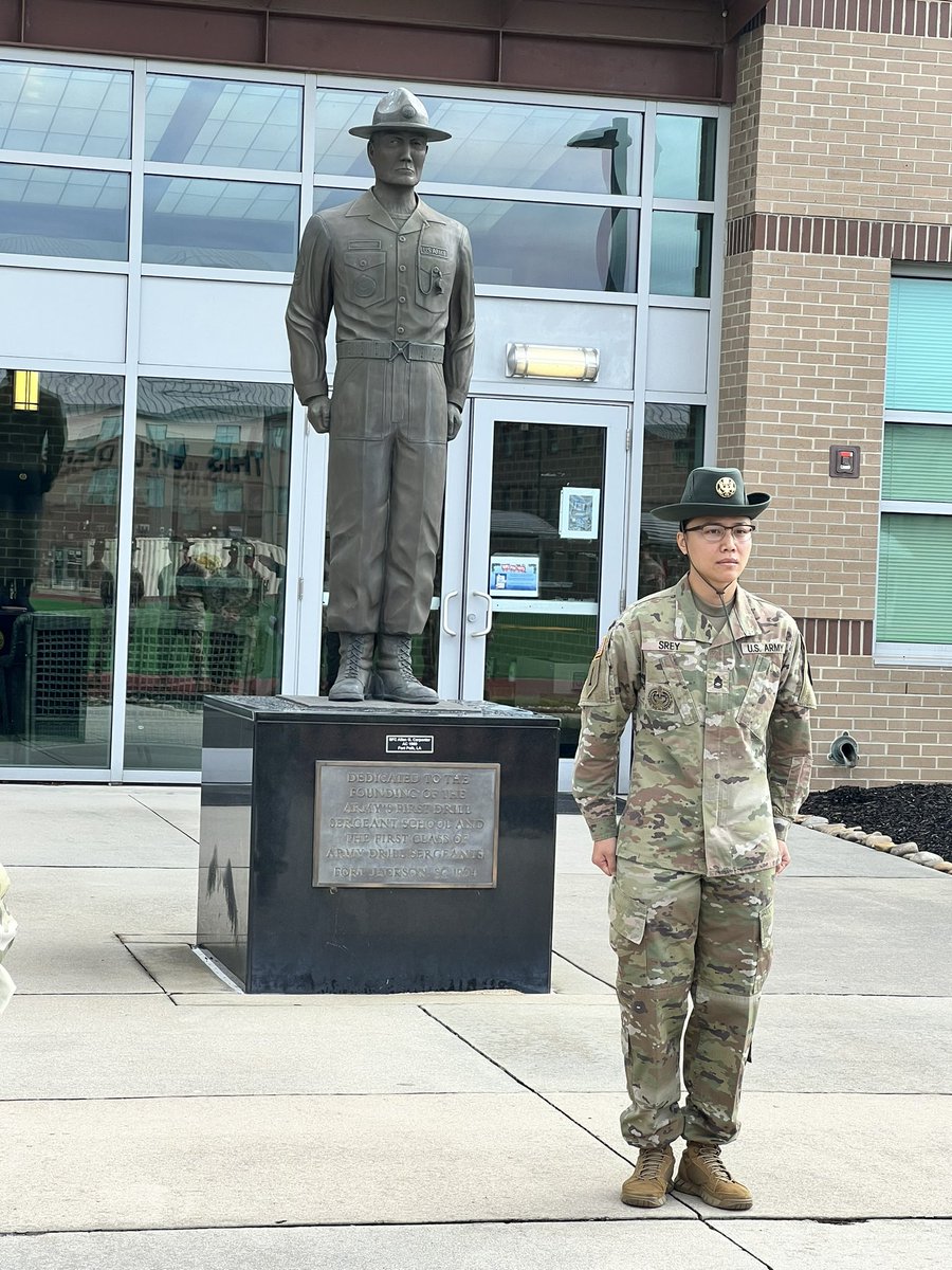 832d Ordnance tweet media