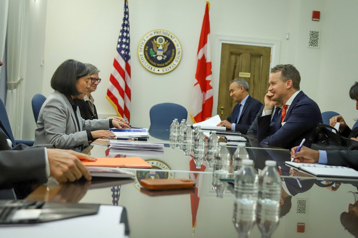 Globalization has to be about more than lower prices for consumers.

It has to be about better wages, too. Better work. Better working conditions. And a global economy that works for everyone.

<a href="/AmbassadorTai/">Ambassador Katherine Tai</a> gets it. So do we.
