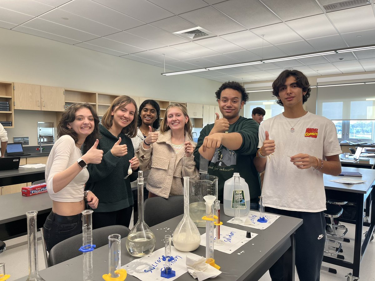 Kelly McNeary tweet media