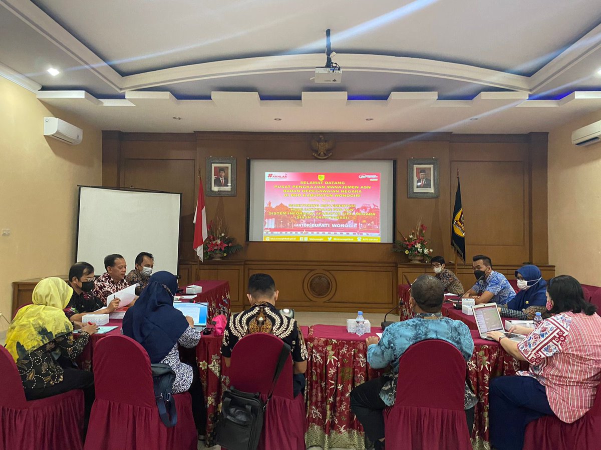 bkpsdmwonogiri's tweet photo. “Monitoring Implementasi Kesejahteraan PNS dan Sistem Infomasi Aparatur Sipil Negara (SIASN Terintegrasi)” oleh Pusat Pengkajian Manajemen ASN Badan Kepegawaian Negara. https://t.co/j9JEi6uvfC