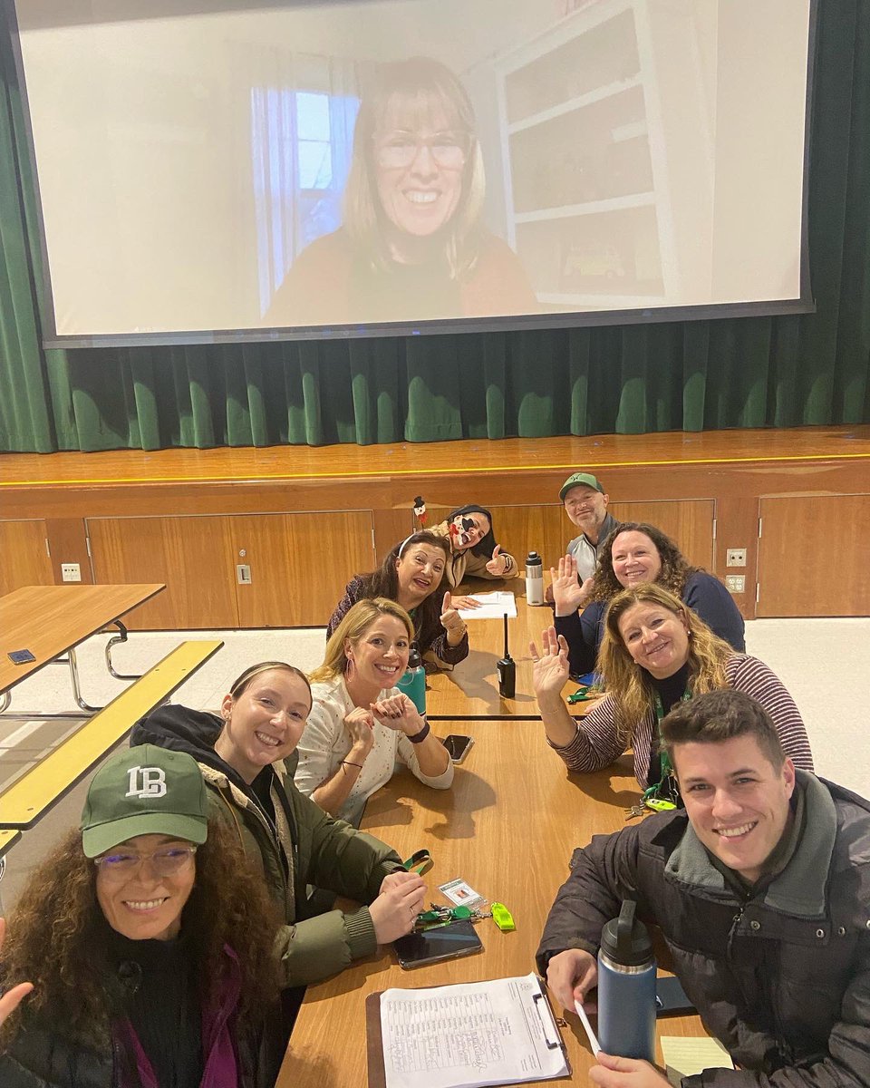 Nicole Carroll (@mrscarrolllbps) on Twitter photo Congratulations to GLCโs Educator of the Year, Mrs. Kaplan!! Thank you for all that you do for our school and community ๐๐ค๐ <a href="/LBpublicschools/">Long Branch Public Schools</a> #JuntosPodemosLB Congratulations to GLCโs Educator of the Year, Mrs. Kaplan!! Thank you for all that you do for our school and community ๐๐ค๐ <a href="/LBpublicschools/">Long Branch Public Schools</a> #JuntosPodemosLB