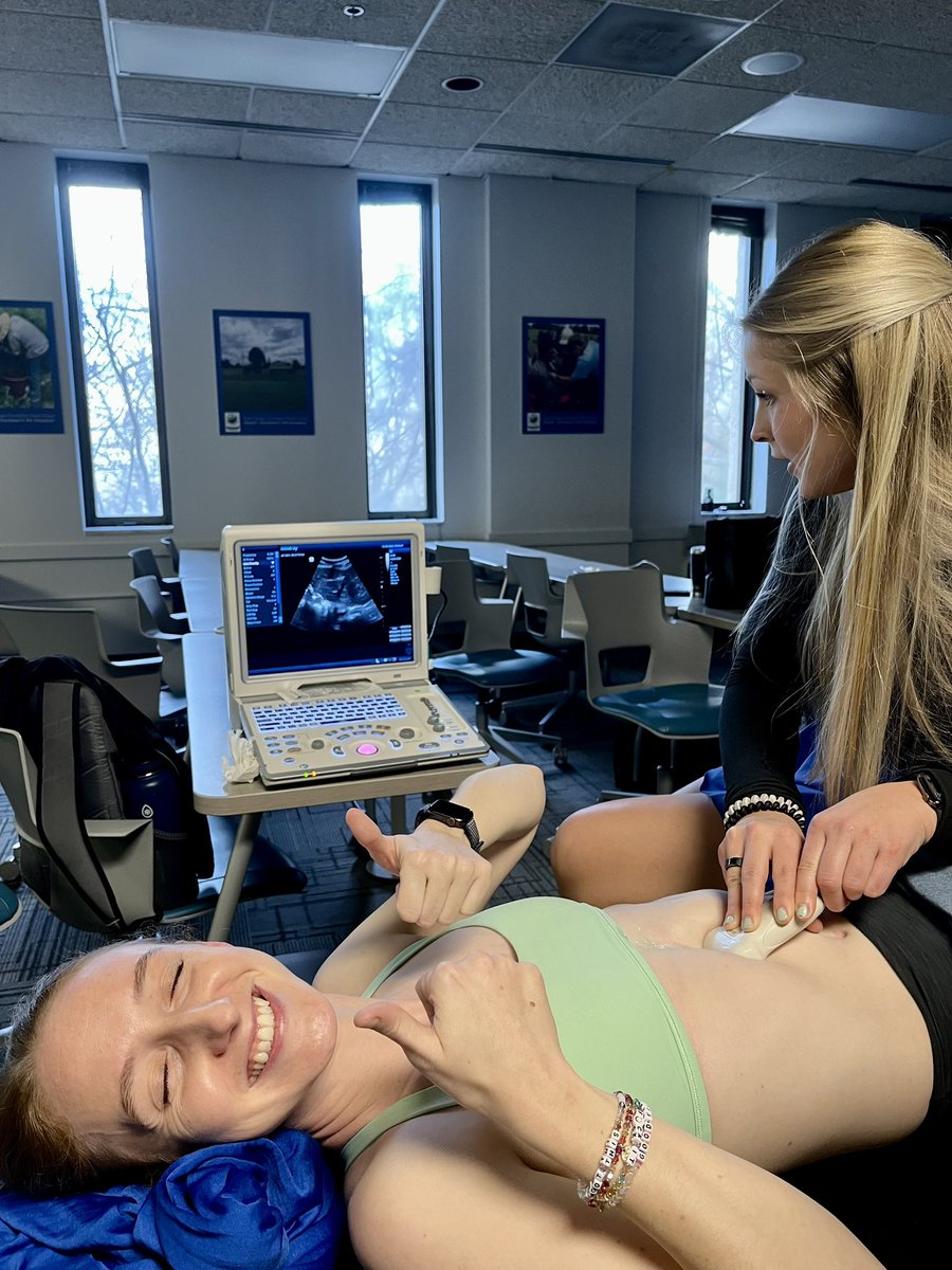 93AmyT's tweet photo. Today was the first POCUS lab for the class of ‘24! Thank goodness the only thing my classmates found was an appendicolith. 😂 https://t.co/OltbO9wwQB