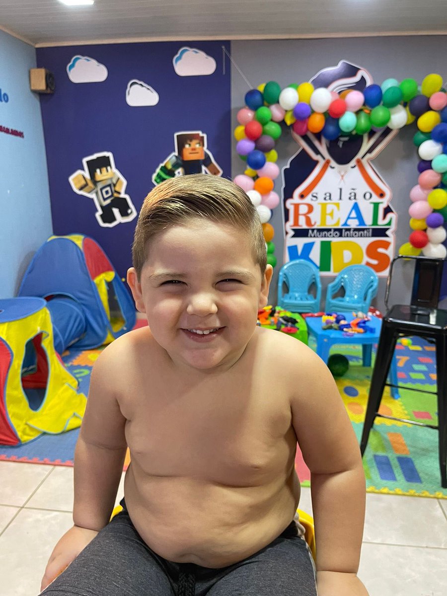 MazaroGi's tweet photo. GENTE NÃO DÁ OLHA ESSE NENÉM https://t.co/xIi0bGLrAx