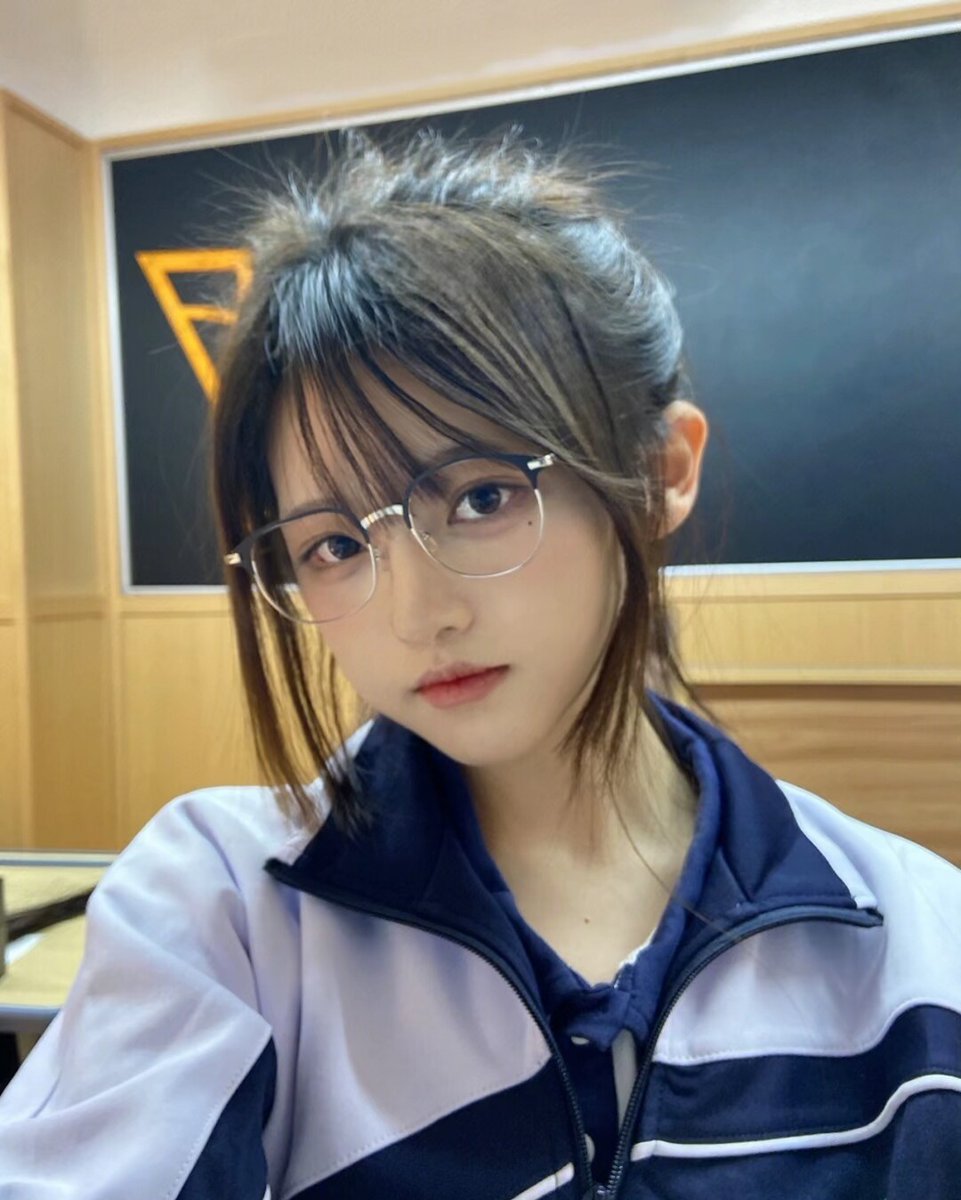 C0KvO2SoOZ2rYqT's tweet photo. #武汉 #武汉线下 我就是一个小骚逼 https://t.co/b04Zx8901Q