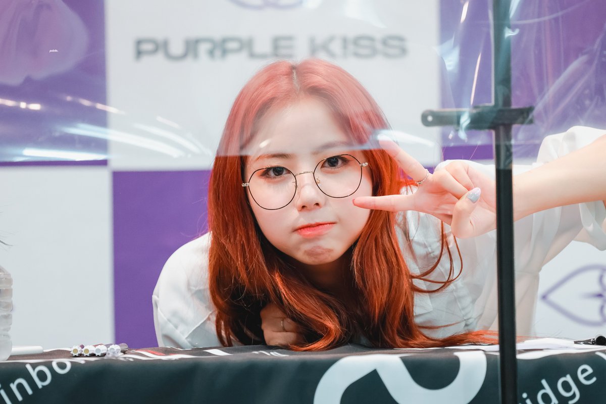 palette_430's tweet photo. 220928 2부 

#이레 #Ireh #조서영
#퍼플키스 #PURPLE_KISS https://t.co/dds4gnAeAW
