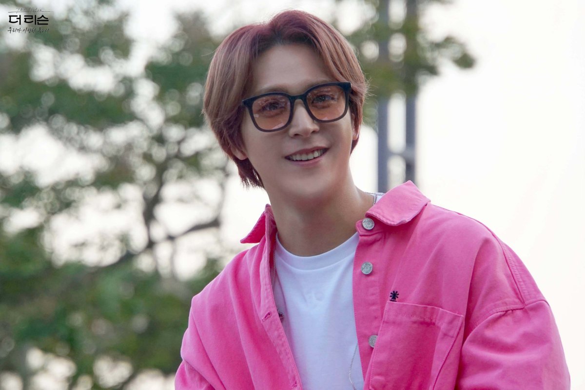 <더 리슨: 우리가 사랑한 목소리> 시간을 달리는 비하인드🏃‍♂️🏃‍♀️

낭만 그 잡채...✨ 캠퍼스 버스킹🎵
존재가 낭만... 아름다운 핑크남신 손남신.jpg

#더리슨 #하이라이트 #손동운 #TheListen