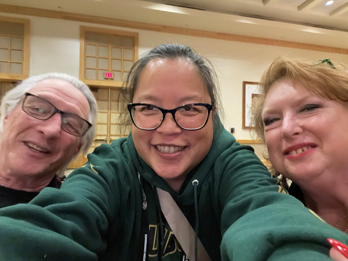 ChristineYH's tweet photo. So great to see so many awesome folks at the #FNESC22. (Some selfies not taken). https://t.co/8xTaCRk1bd